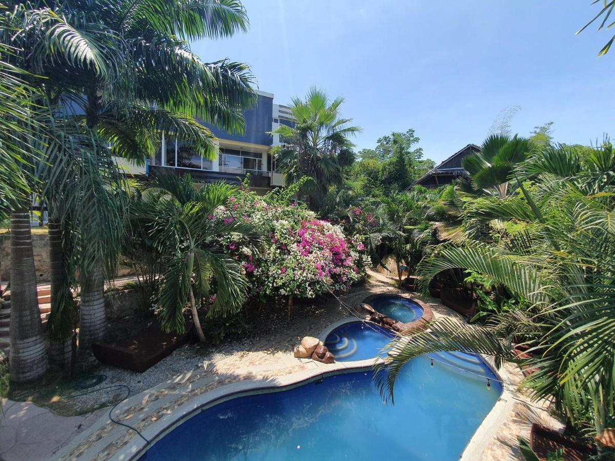 Me Hotel & Villas - Montanita Estates Εξωτερικό φωτογραφία