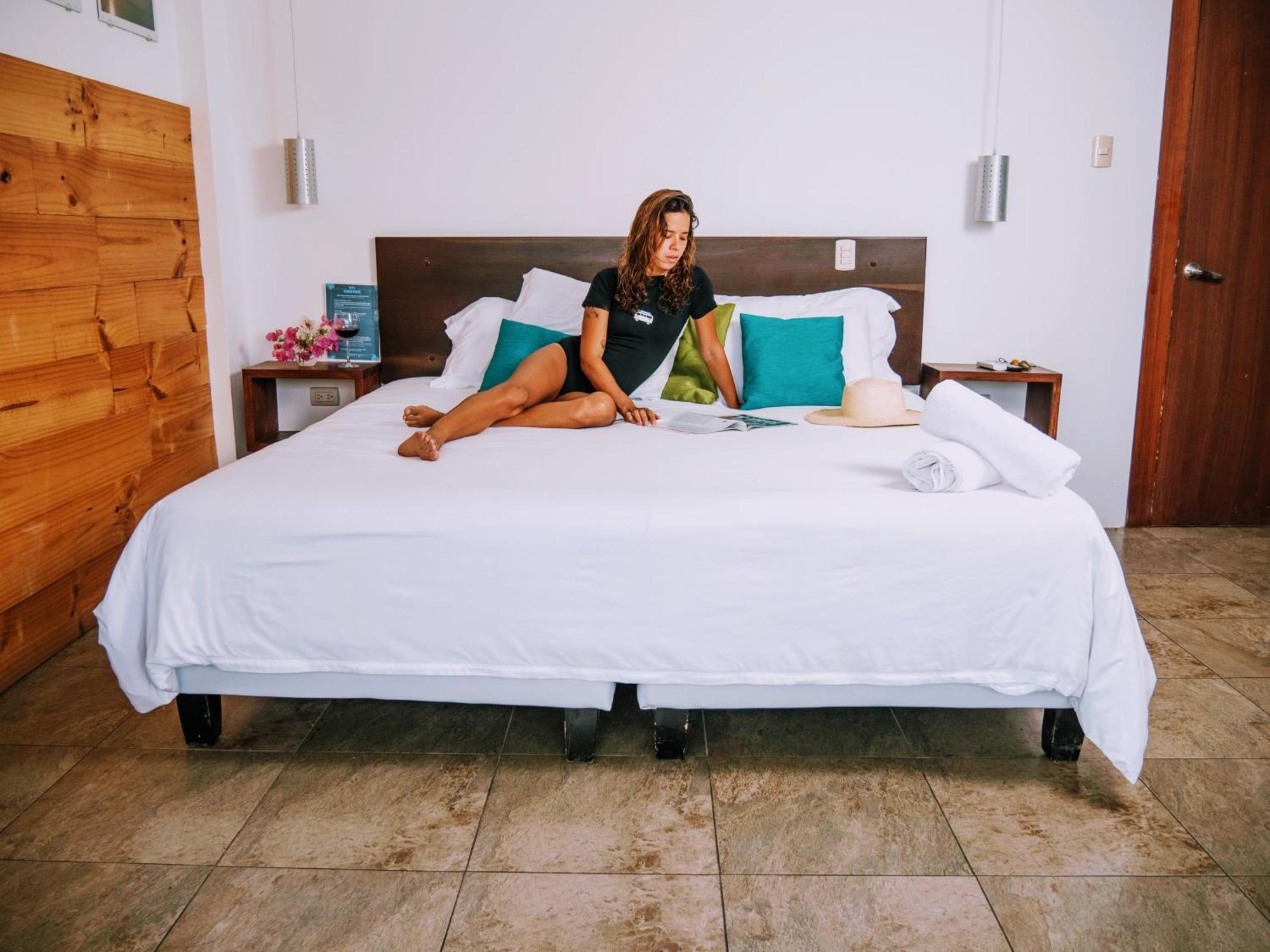 Me Hotel & Villas - Montanita Estates Εξωτερικό φωτογραφία